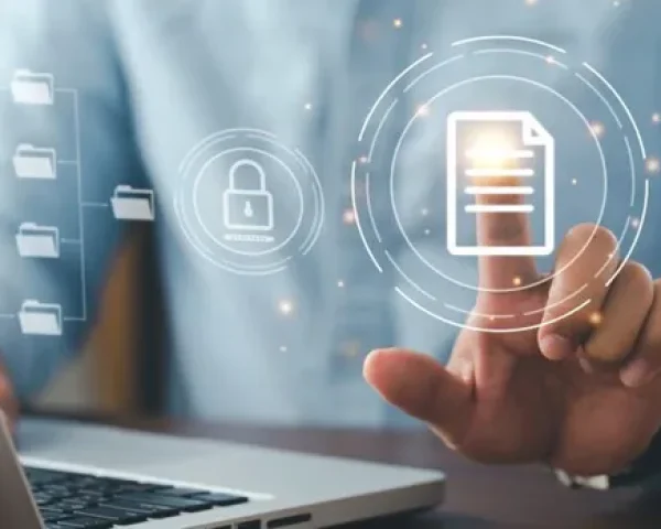 Database-Consulting-770×420-640w Database-Consulting-770x420-640w